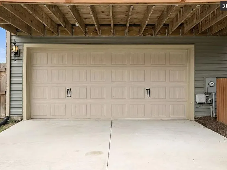 16621 Gossamer Dr — Photo 31