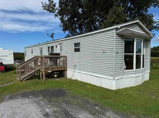 745 Machia Rd, Sheldon, VT 05483
