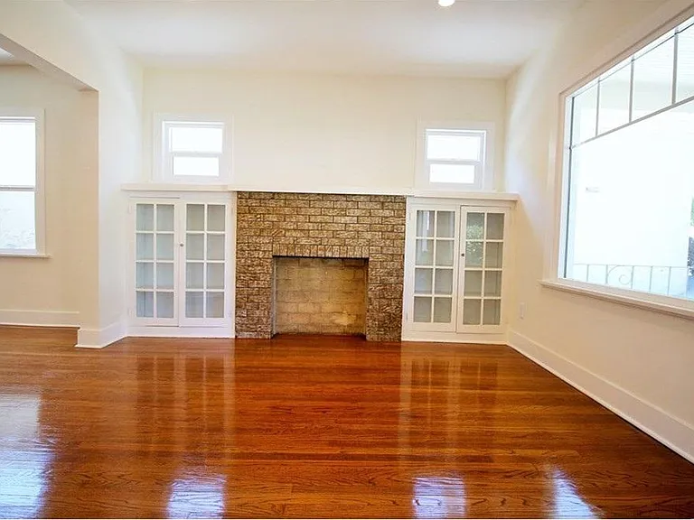 856 W Colorado Blvd — Photo 9