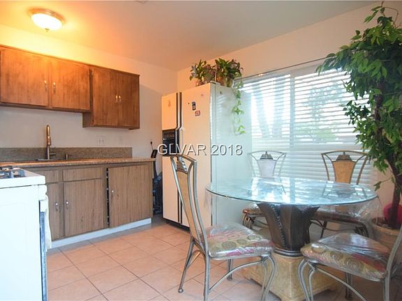 4th image of 7046 Mountain Meadow Ln