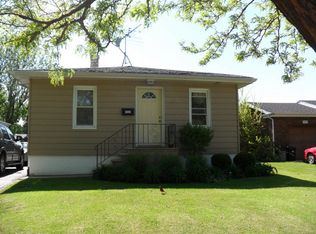 1521 Waverly Pl, Joliet, IL 60435