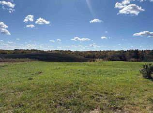 4953 Rapid Creek Rd NE, Iowa City, IA 52240