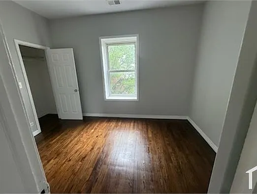 7040 S Emerald Ave #3 — Photo 6