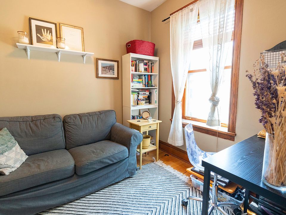 Den, office, or guest bedroom.