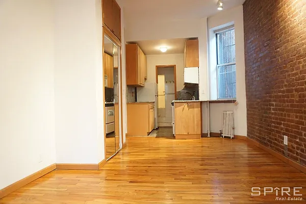 Rented by Spire Group | media 11