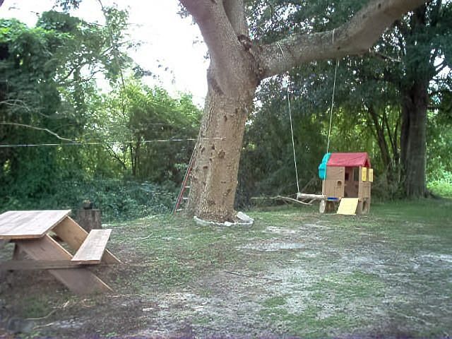 2nd image of 1414 Daniels Cove Dr