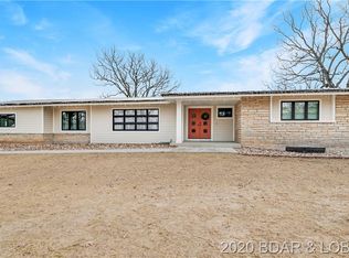 402 Thunder Mountain Rd, Camdenton, MO 65020