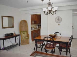 201 180th Dr APT 101, Sunny Isles Beach, FL 33160