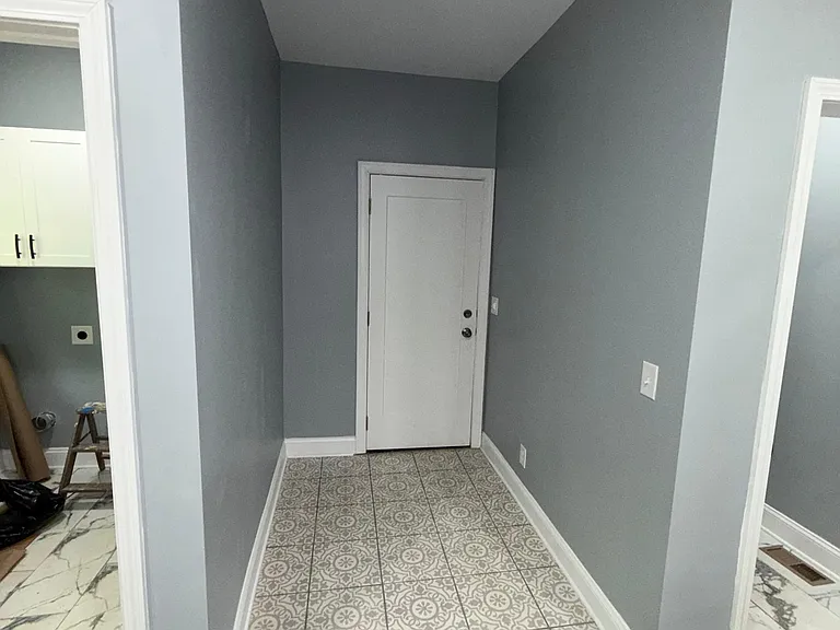 8 Avenue D — Photo 10