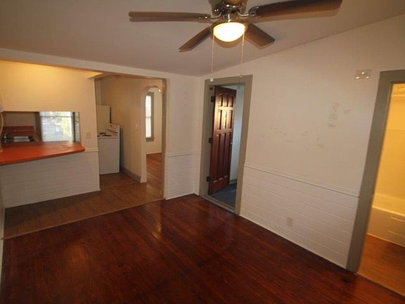 2nd image of 1040 9th Ave N #1/2