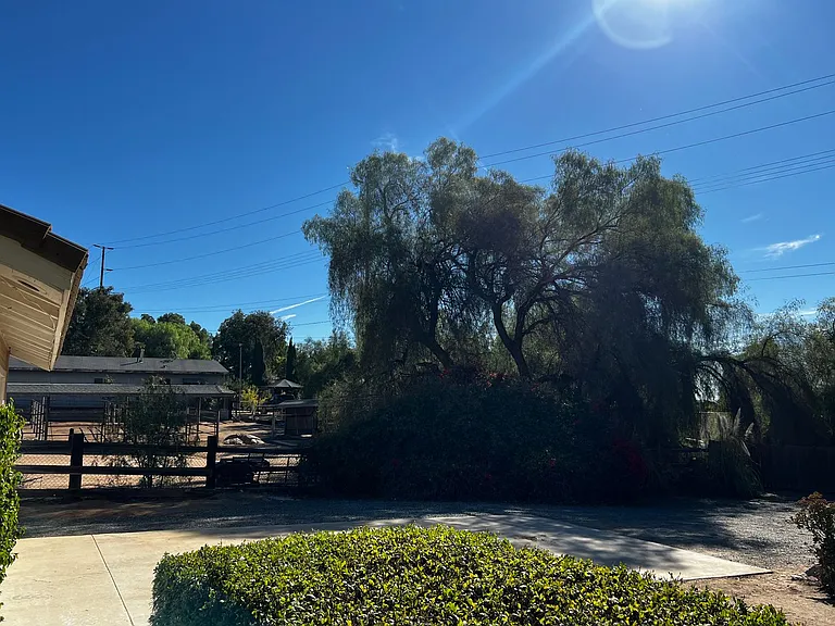 15060 Pauls Ln — Photo 2