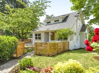 319 S Center St, Oregon City, OR 97045