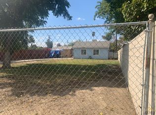 3025 San Dimas St, Bakersfield, CA 93301