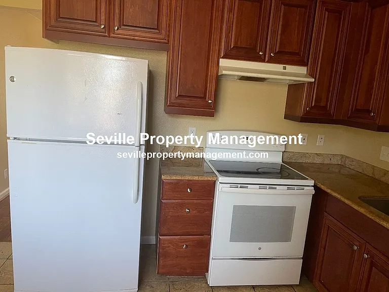 33 Deering Ct — Photo 5