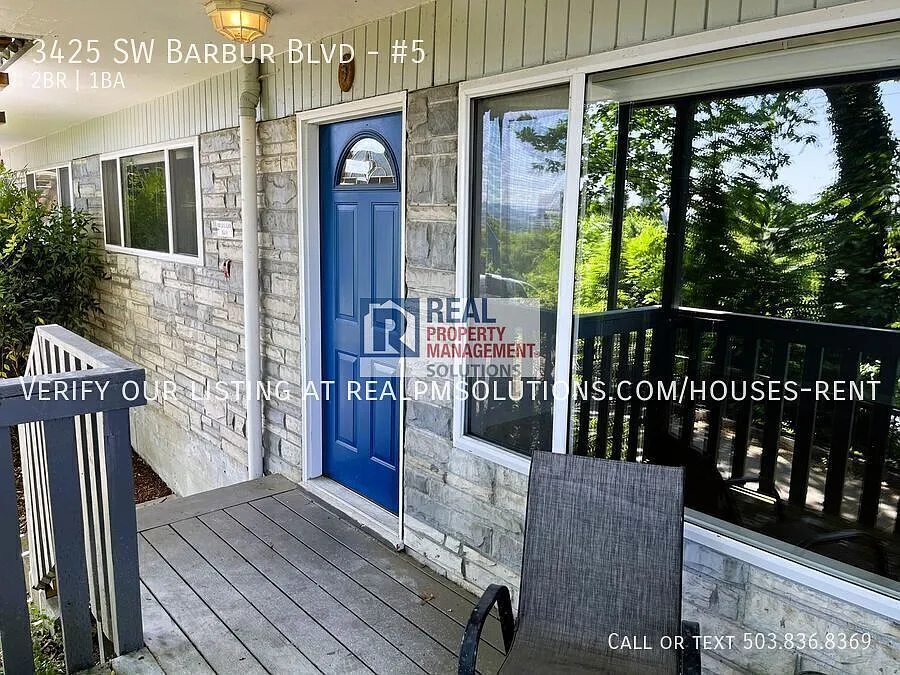 Move In Special Experience Portland Living At Vista View Condominiums! — Photo 2