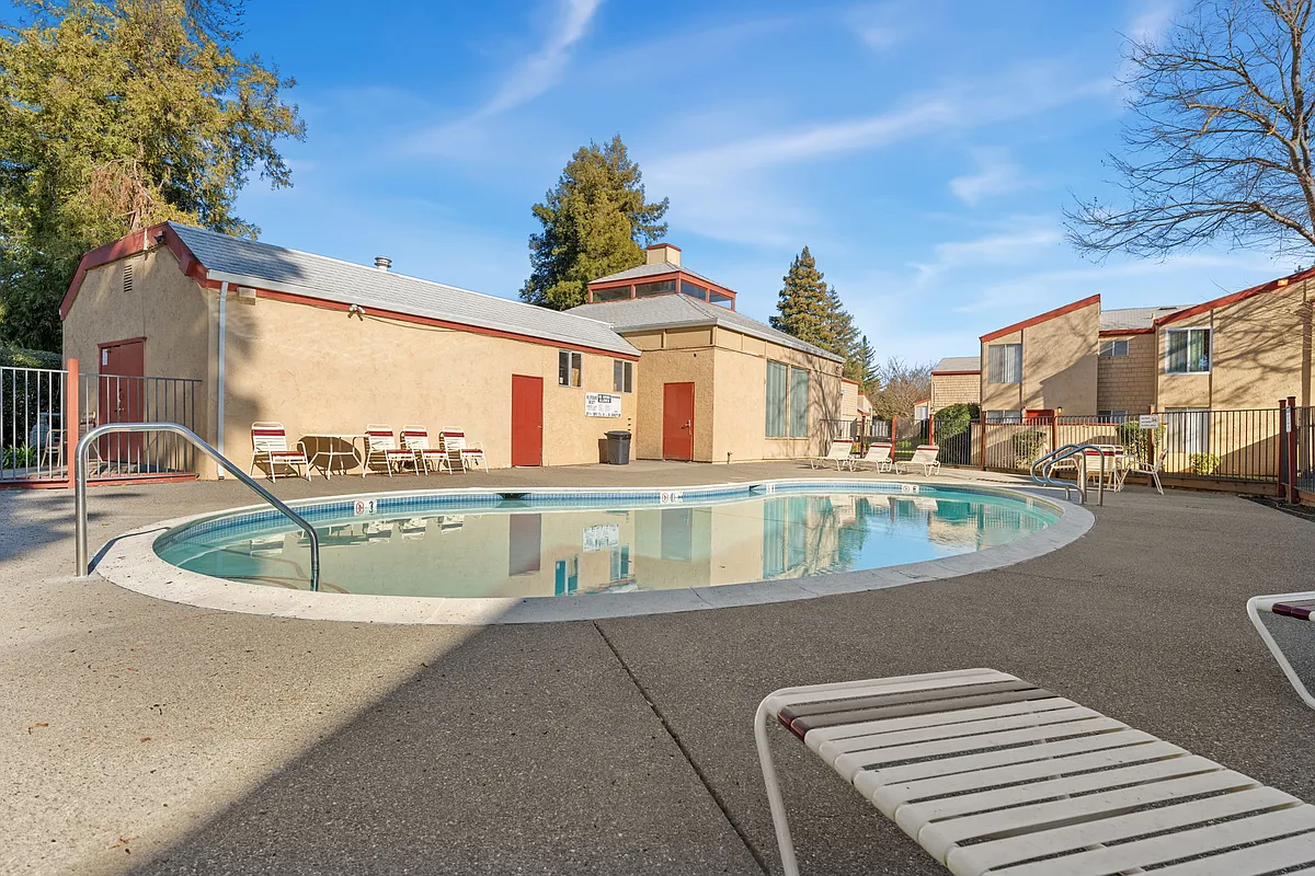 Building Photo - Alvarado Sunset Apartments