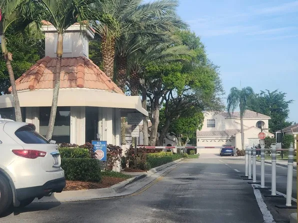 6486 Brava Way, Boca Raton, FL 33433