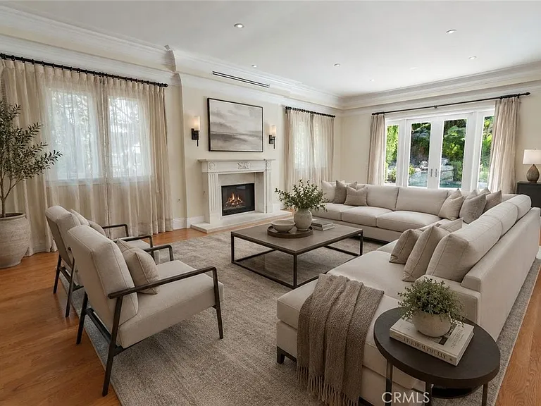2784 Deep Canyon Dr — Photo 11
