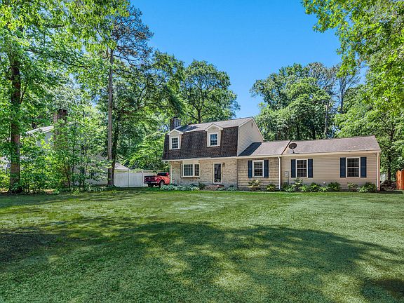 3rd image of 31929 Bonhill Dr