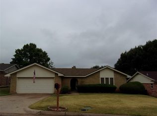 4002 Lynbrook Ln, Arlington, TX 76015