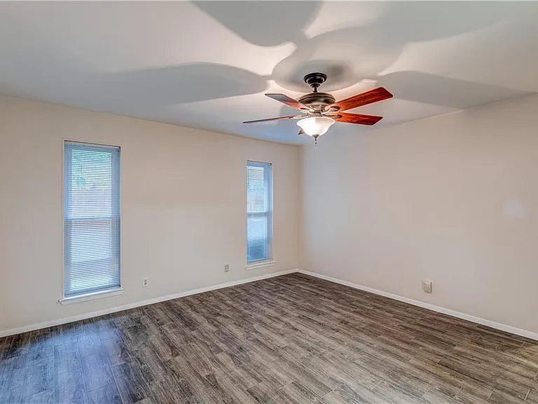 12118 Black Angus Dr — Photo 25