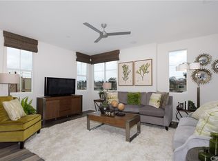 646 Savi Dr #104, Corona, CA