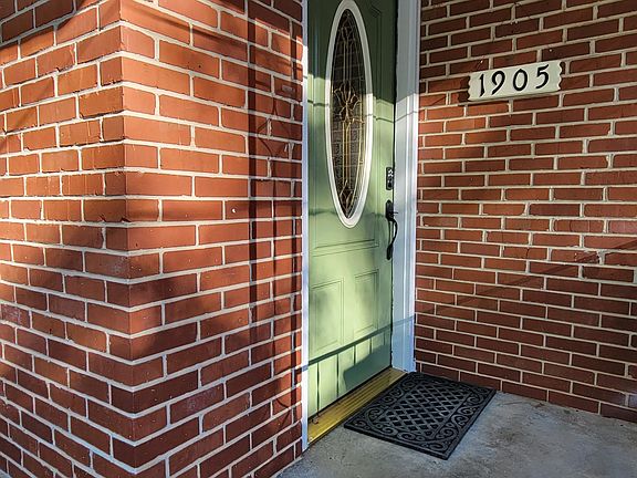 Keyless deadbolt at front door.