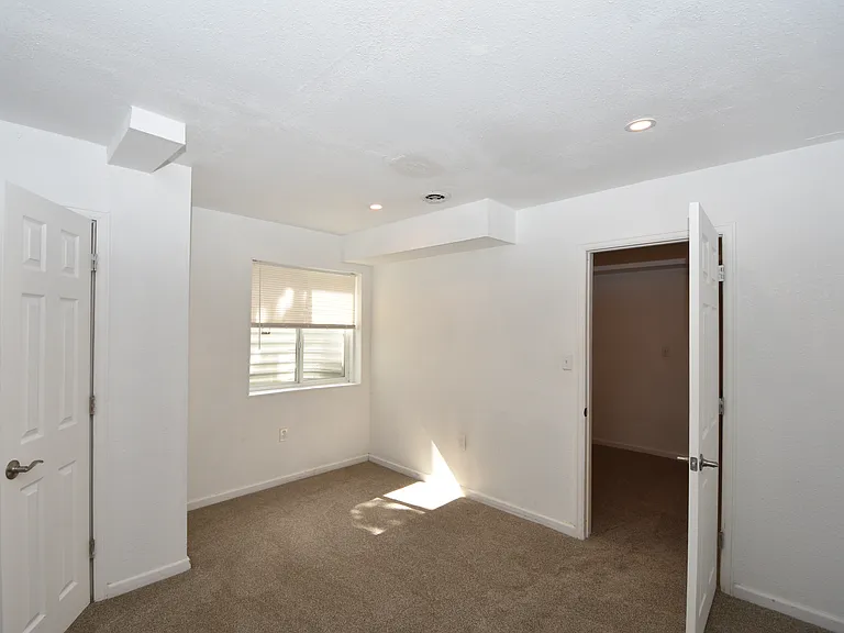 2623 E 137th Ave — Photo 22