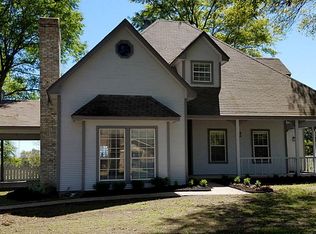 20 Sunny Wood Dr, Coldspring, TX 77331