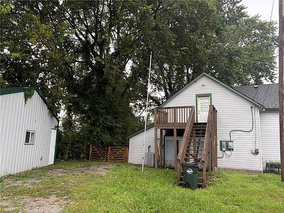 3rd image of 9911 N Cincinnati Columbus Rd