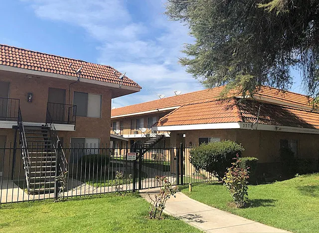 Pinetree Apartments
