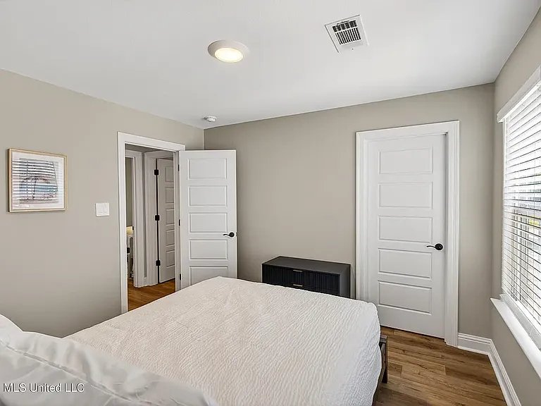909 Motsie Rd — Photo 11