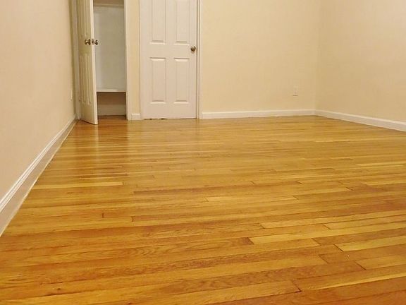 4th image of 333 E 89th St APT E