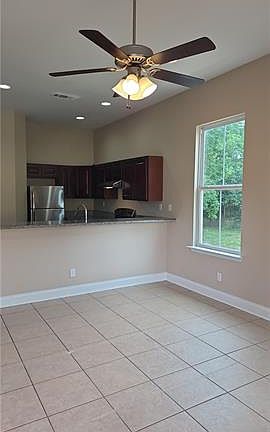 3rd image of 2812 Spain St