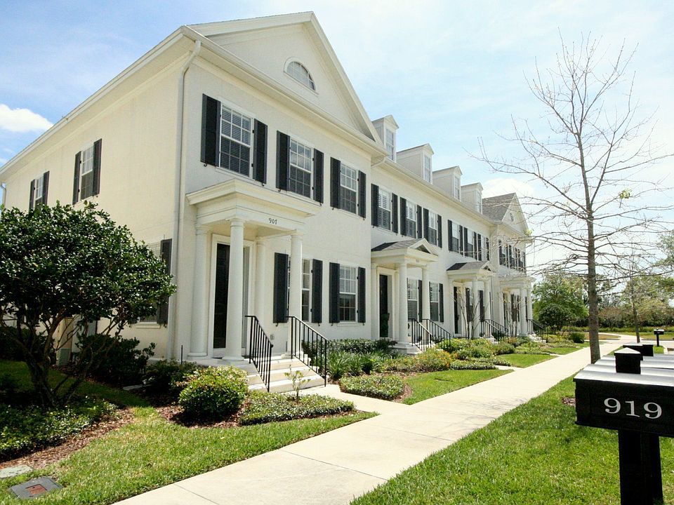 1st image of 907 Fern Ave
