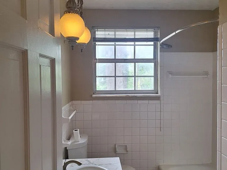 10831 Sonja Dr — Photo 10