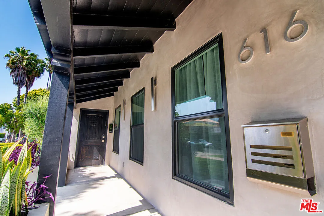 Building Photo - 616 N Formosa Ave