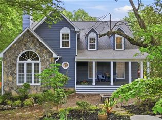 122 Plantation Trce, Woodstock, GA 30188