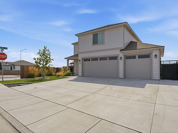 4th image of 7602 Massey Dr