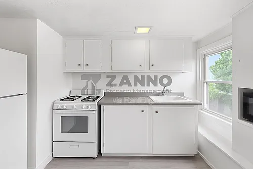 82 Burlington St #3 Photo 1