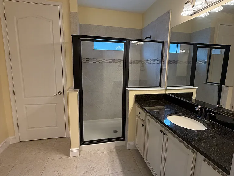 12952 Brandon Coates Dr — Photo 17