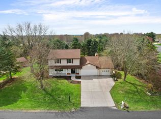 3425 Swansee Rdg, Sun Prairie, WI 53590