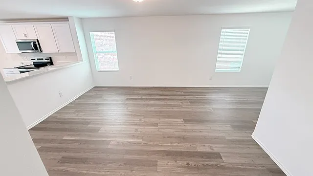 2107 Sugar Maple Ln — Photo 5