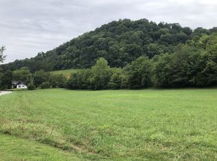 273 Little Creek Rd, Pleasant Shade, TN 37145