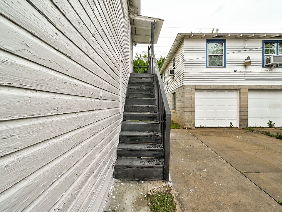 2131 NW 12th St Triplex Apartment Rentals Oklahoma City, OK Zillow