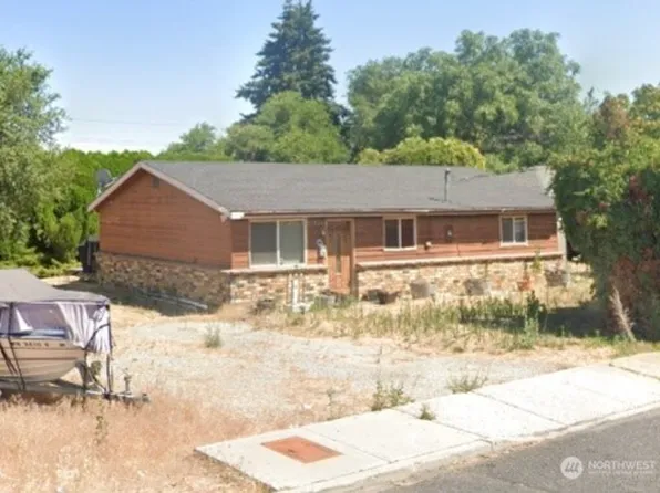 1235 Monitor Avenue, Wenatchee, WA 98801