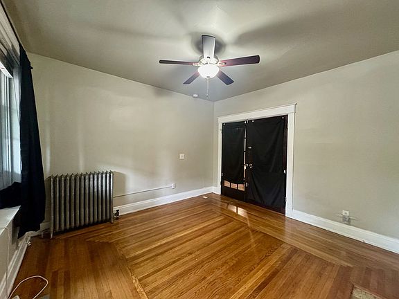 4th image of 265 W McMillan St APT 3