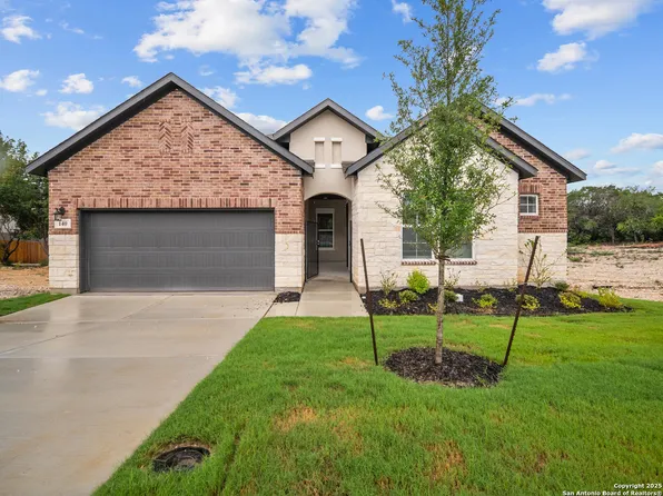 140 Allin Oaks, Universal City, TX 78148