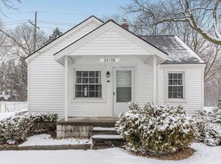 22108 Gill Rd, Farmington Hills, MI 48335