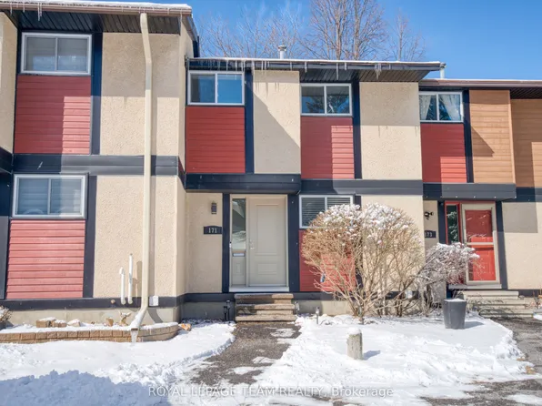 171 McClintock Way, Ottawa, ON K2L 2A5